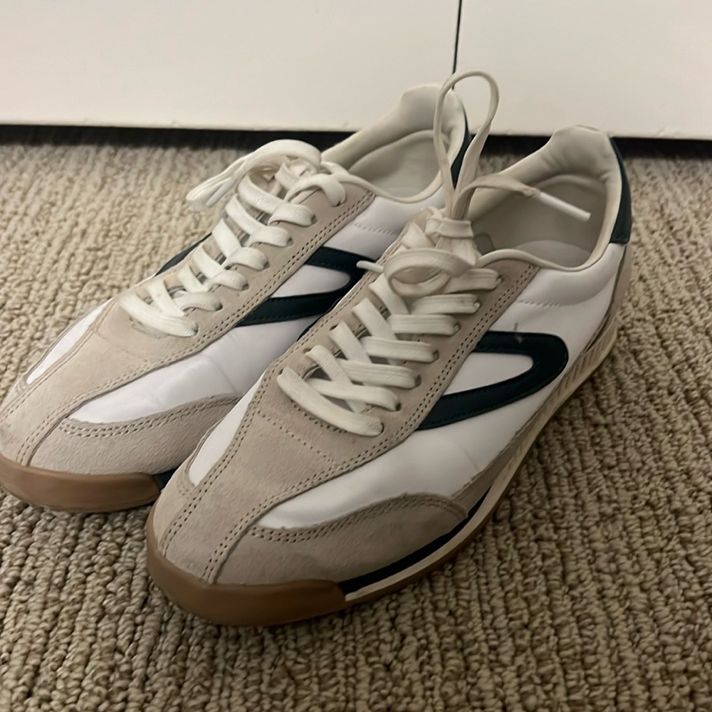 Tretorn sneakers. EUC.